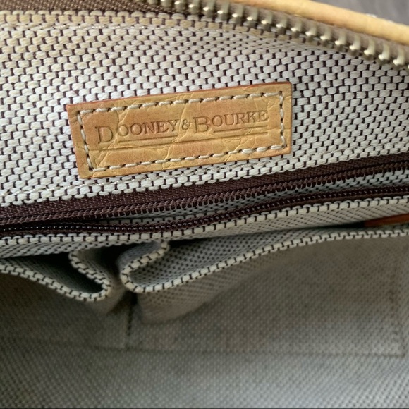 Dooney & Bourke Tan Signature Logo Handbag - Picture 11 of 16